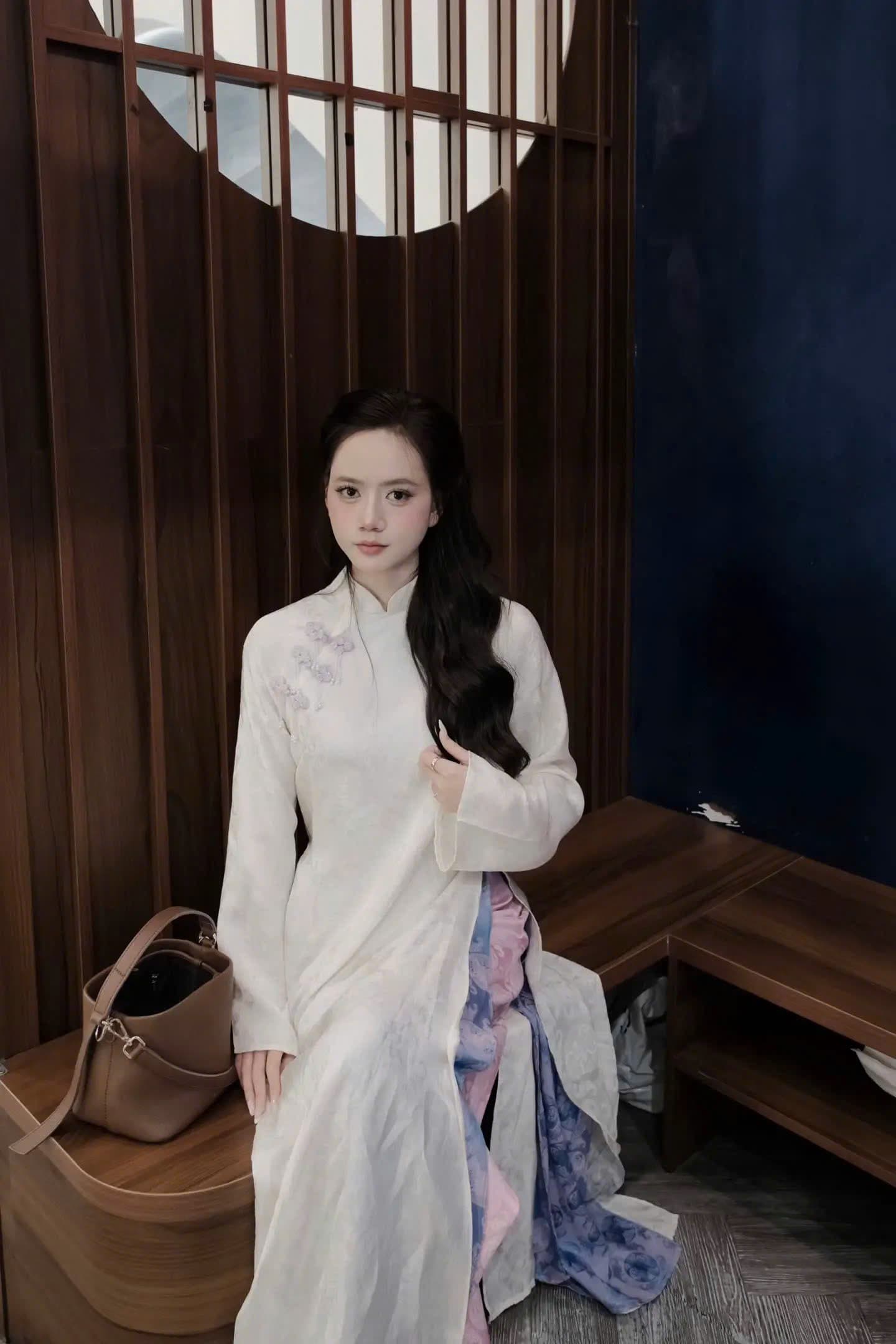 AODAI207 thumb 6