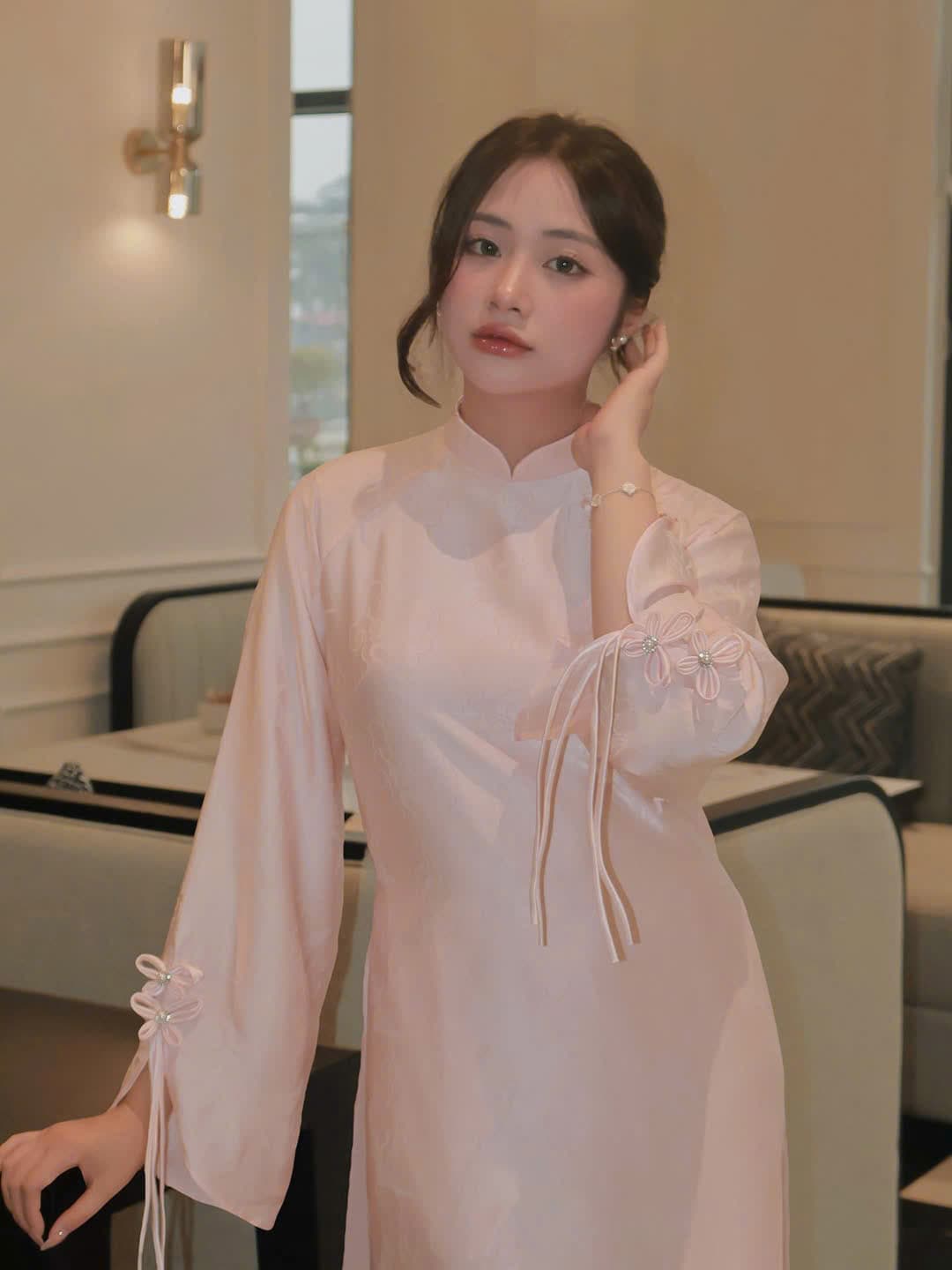AODAI183 thumb 1