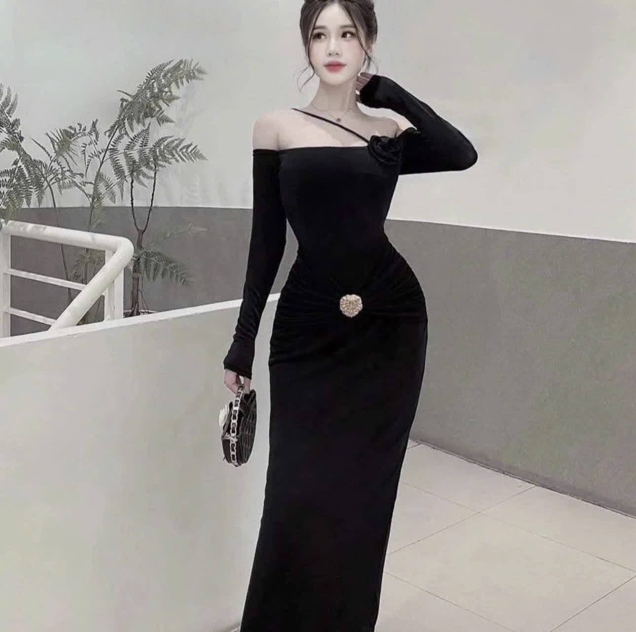 T579 thumb 1